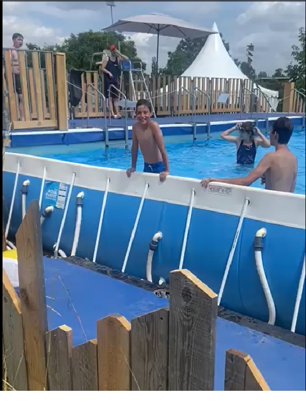 Fin d année scolaire collège CDF les deux rives
